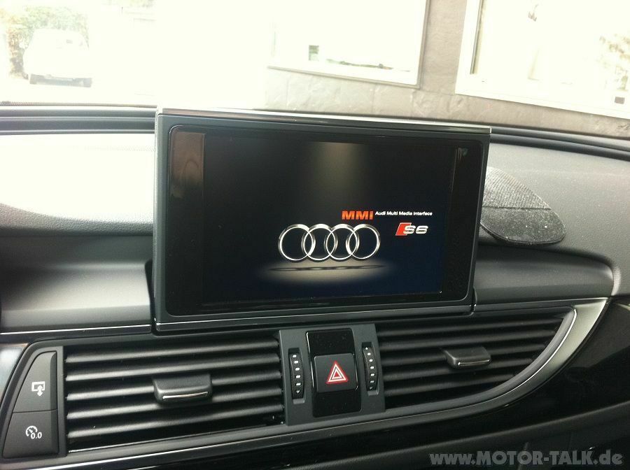 MMI Bildschirm quietscht