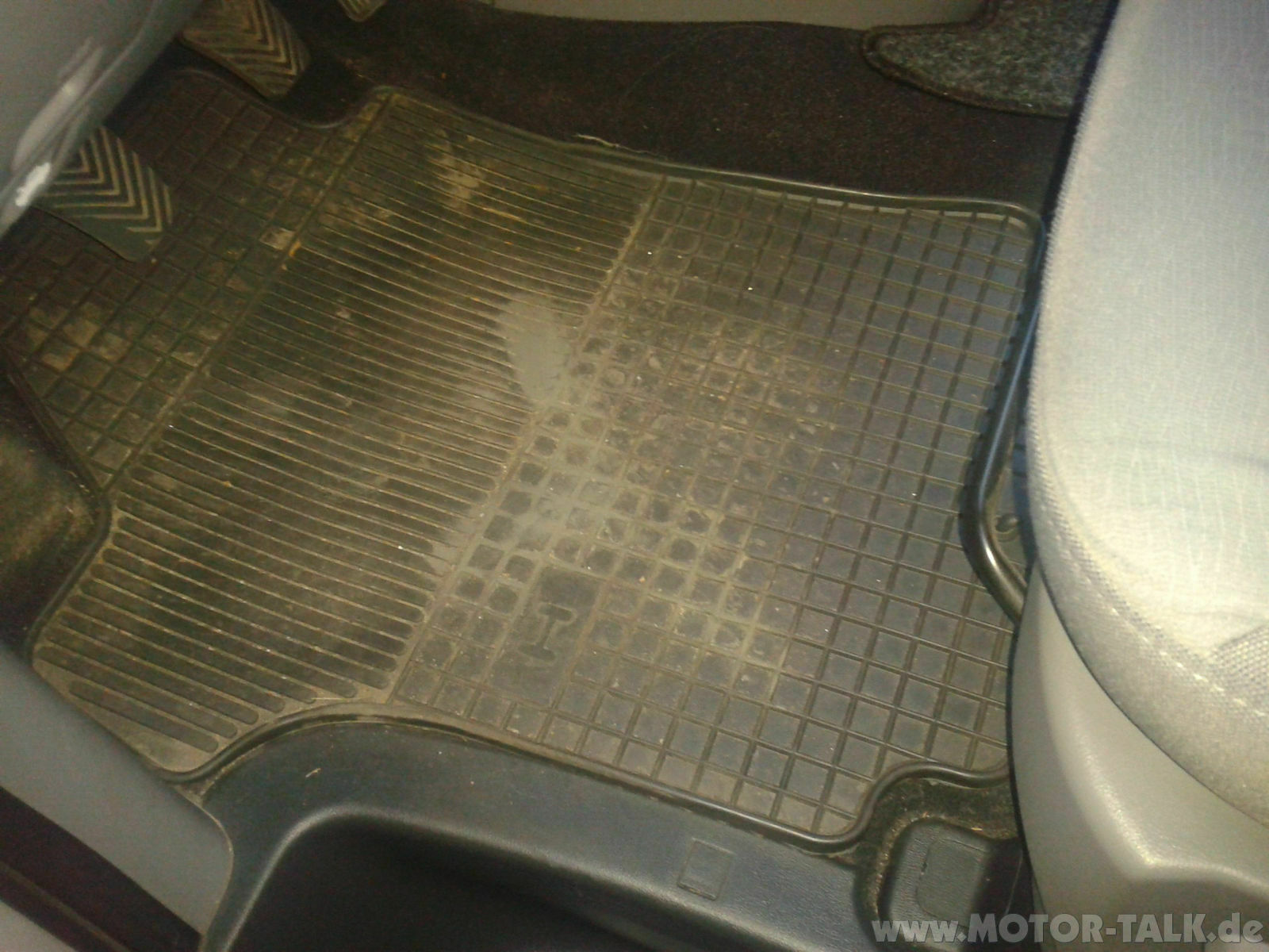 H-1 Aufrüstung: Navi mit Rückfahrkamera, AHK und Standheizung