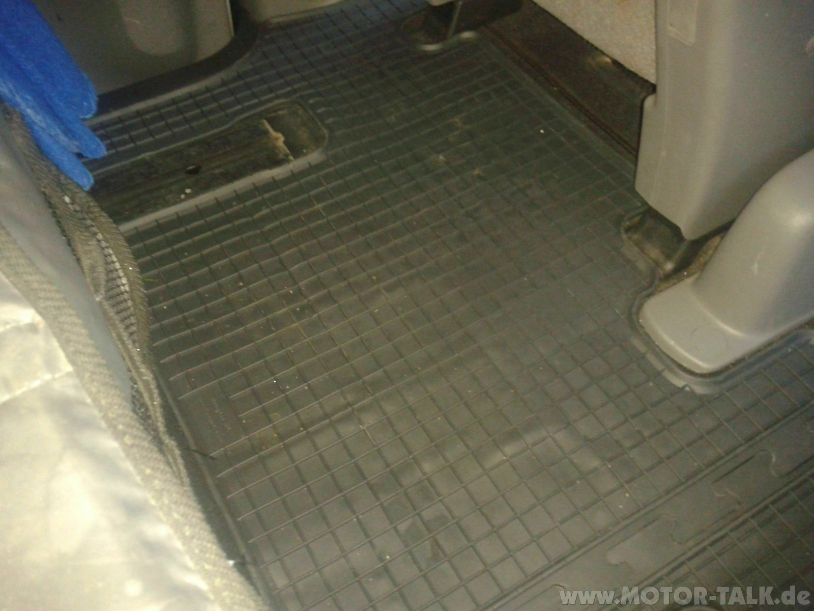 H-1 Aufrüstung: Navi mit Rückfahrkamera, AHK und Standheizung