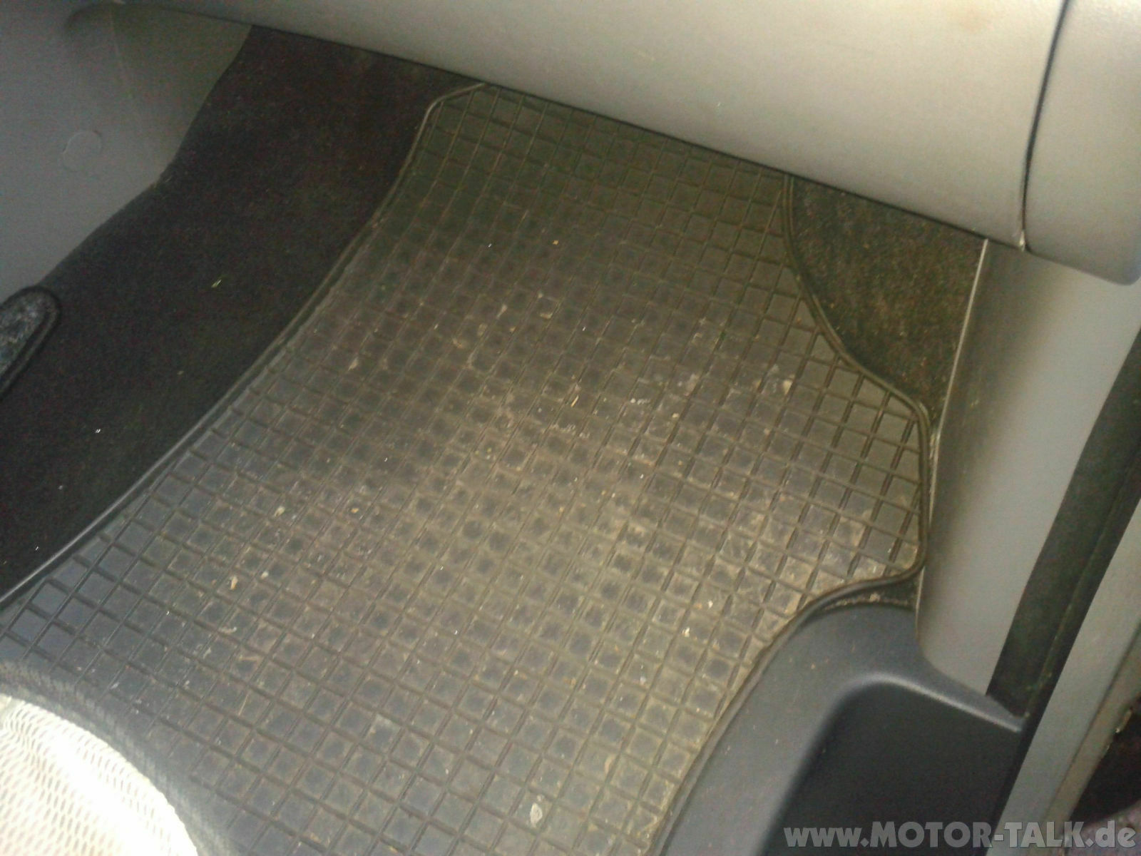 H-1 Aufrüstung: Navi mit Rückfahrkamera, AHK und Standheizung