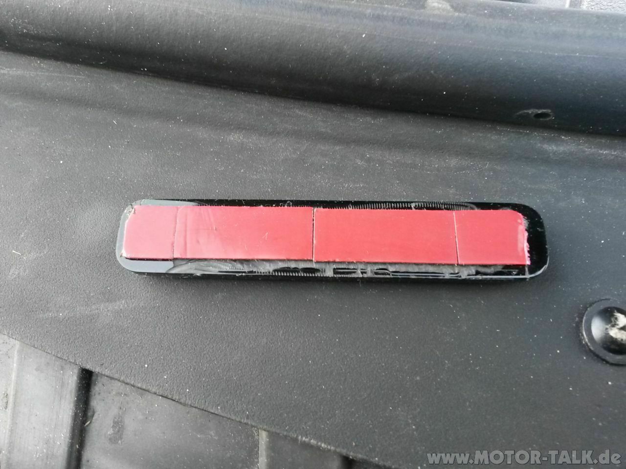 Quattroemblem Kühlergrill