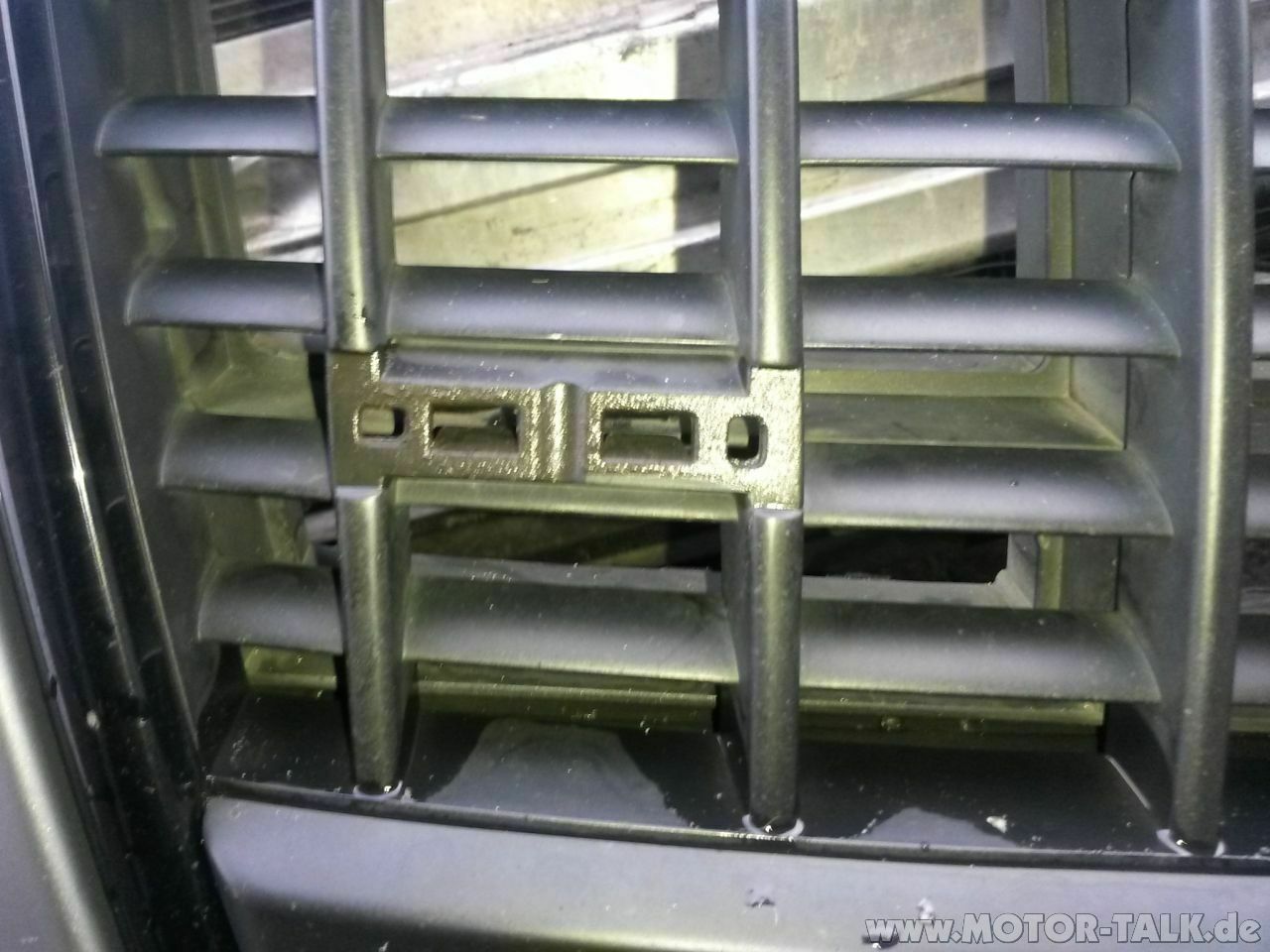 Quattroemblem Kühlergrill