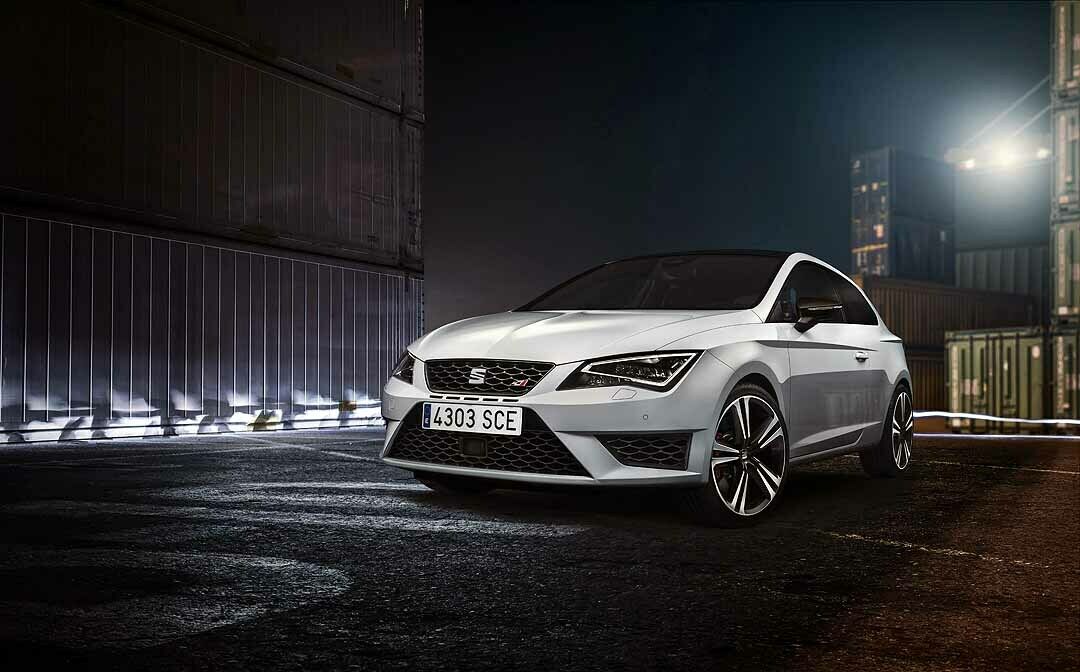 Der Seat Leon Cupra startet in zwei Leistungsstufen: mit 265 oder 280 PS. Beide Versionen sind 250 km/h schnell