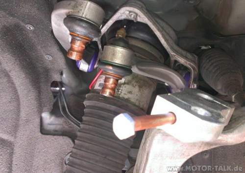 Montiert-boese-schraube-mit-k-fett