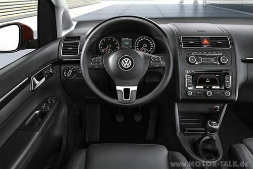 Vw-touran-interieur