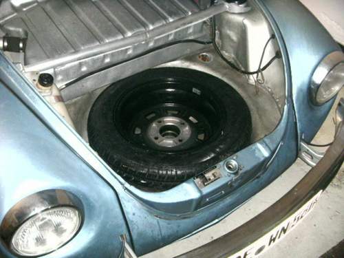 Reifenmontage-und-reserverad-006