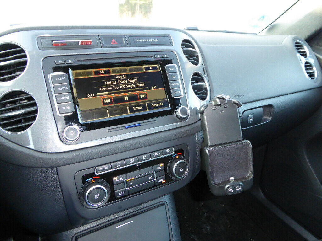 VW CC: iPhone 6 Ladeschale - Bastelvorschlag