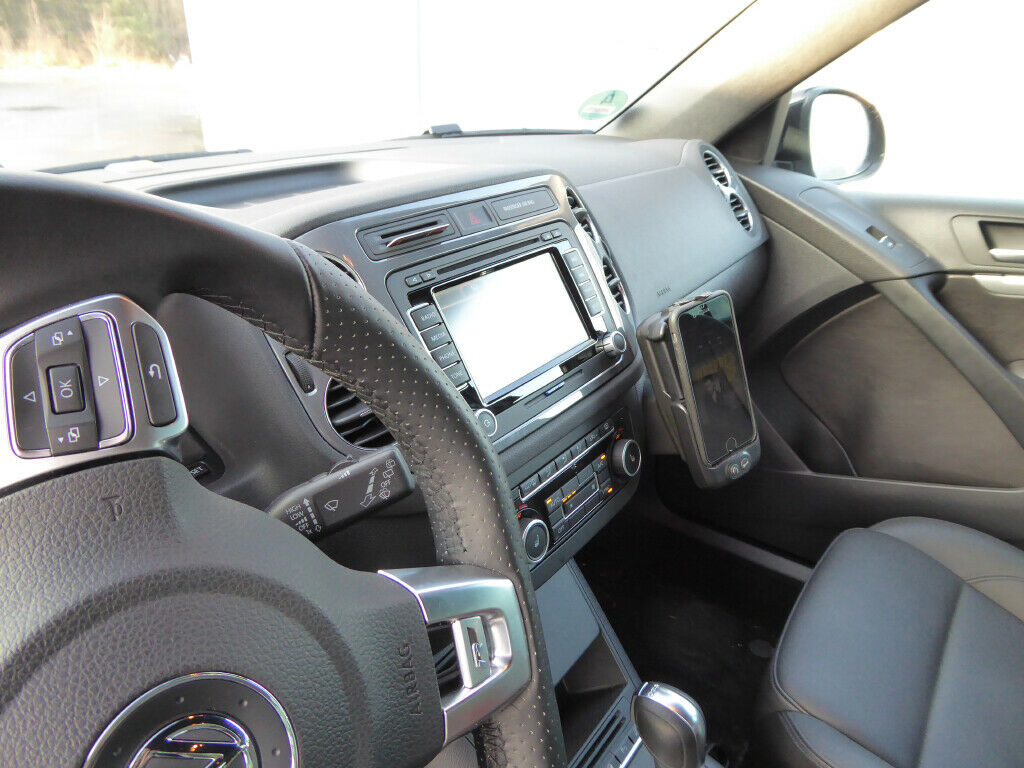 VW CC: iPhone 6 Ladeschale - Bastelvorschlag