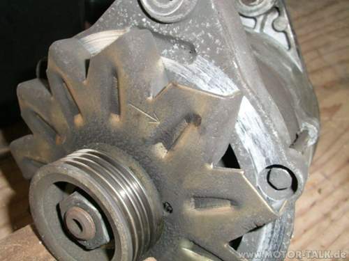 11-kratzspuren-durch-loses-lager