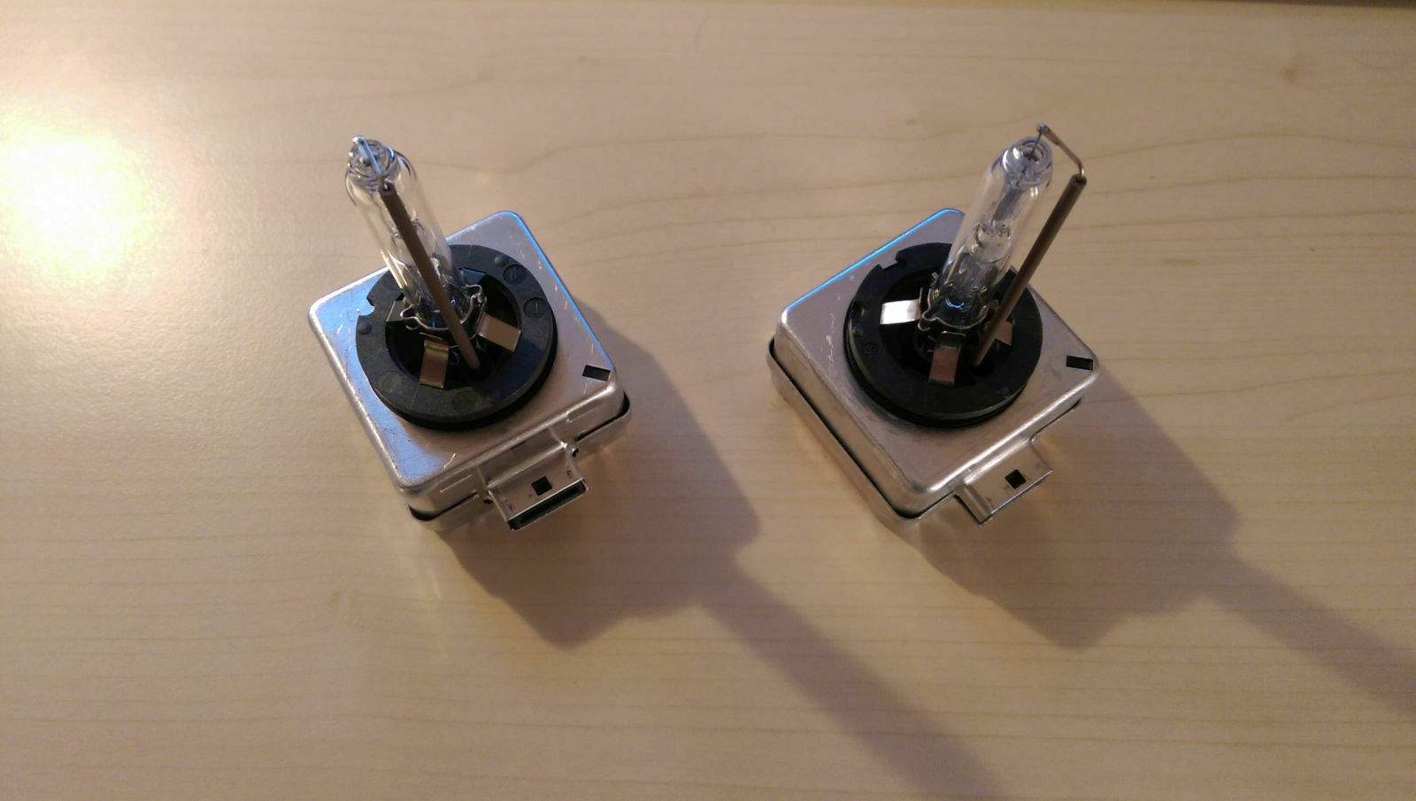Satz Xenon Brenner D1S Osram Xenarc 66140 35W : Biete