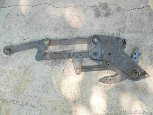 Kaefer-fensterheber-vorn