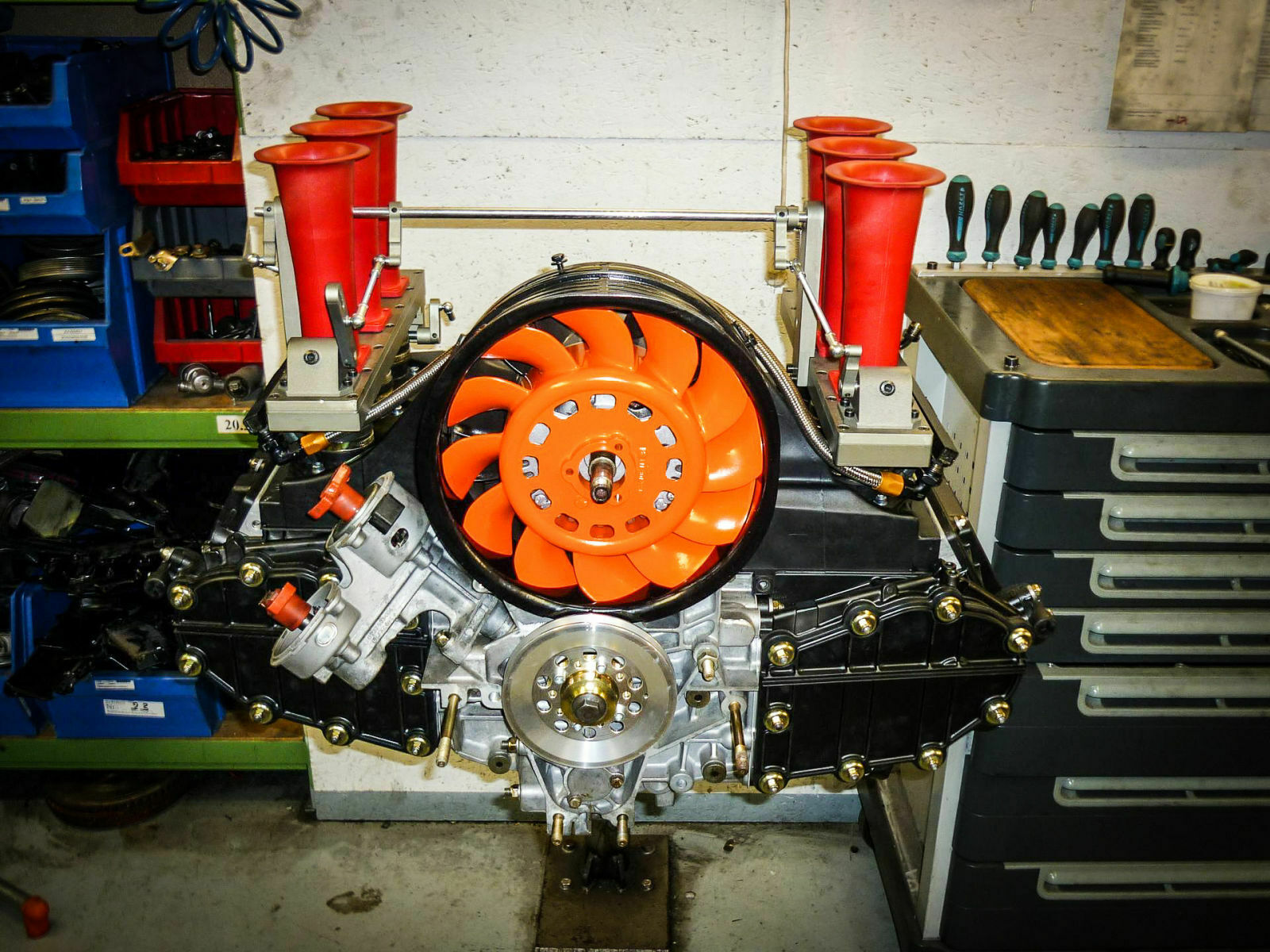 Die Motoren haben bis zu 400 PS