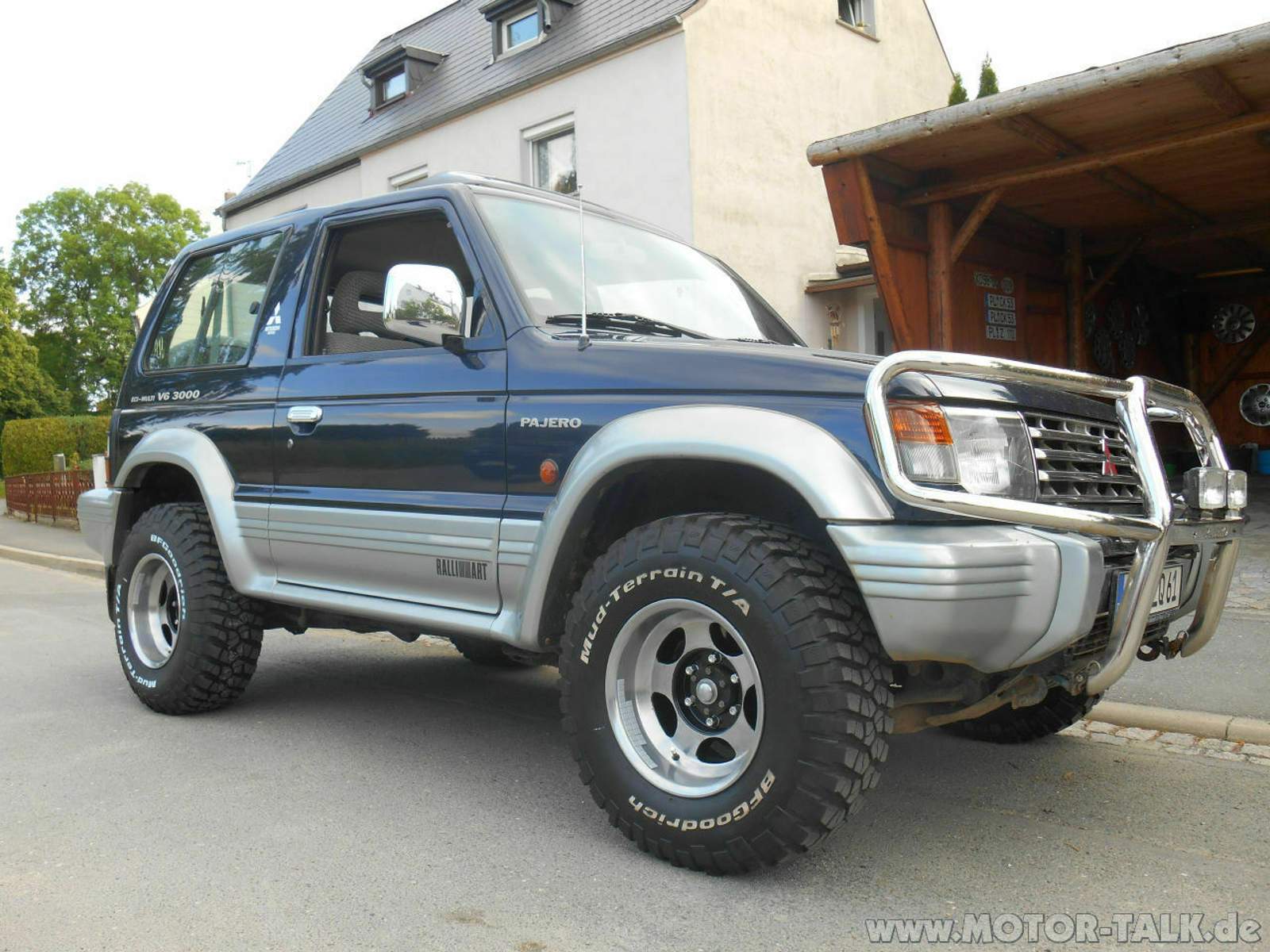 Mitsubishi Pajero V20 3.0 V6 4Wd:  Is It A Future Classic? - 02xtoc5