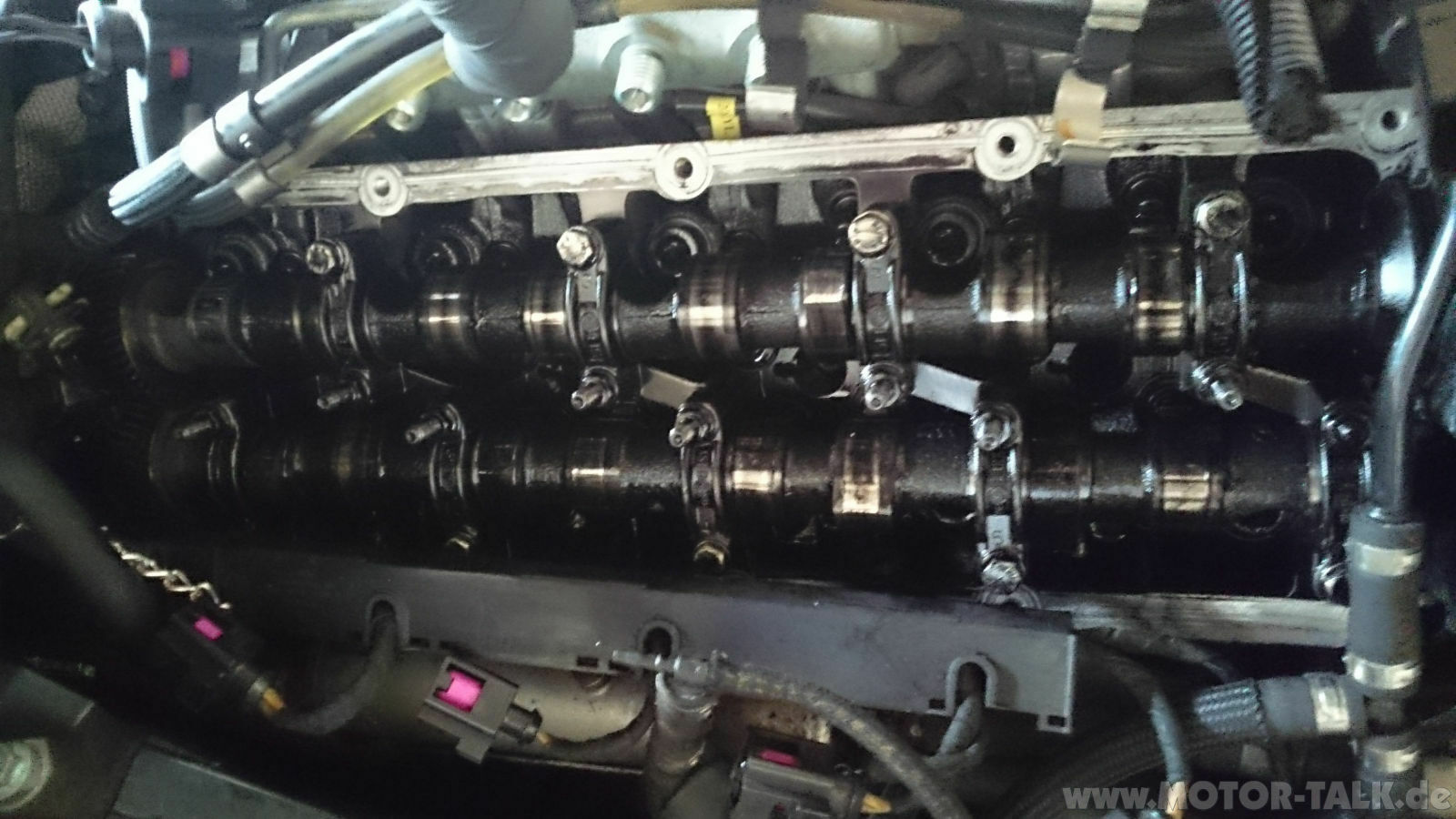 Audi A8 3,3TDI schlägt in Luftfilterkasten