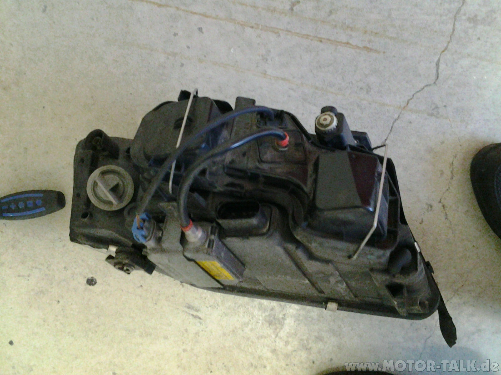 Avant BJ 99 Modell 02 neue Hauptscheinwerfer - welche Ausführungsdetails?