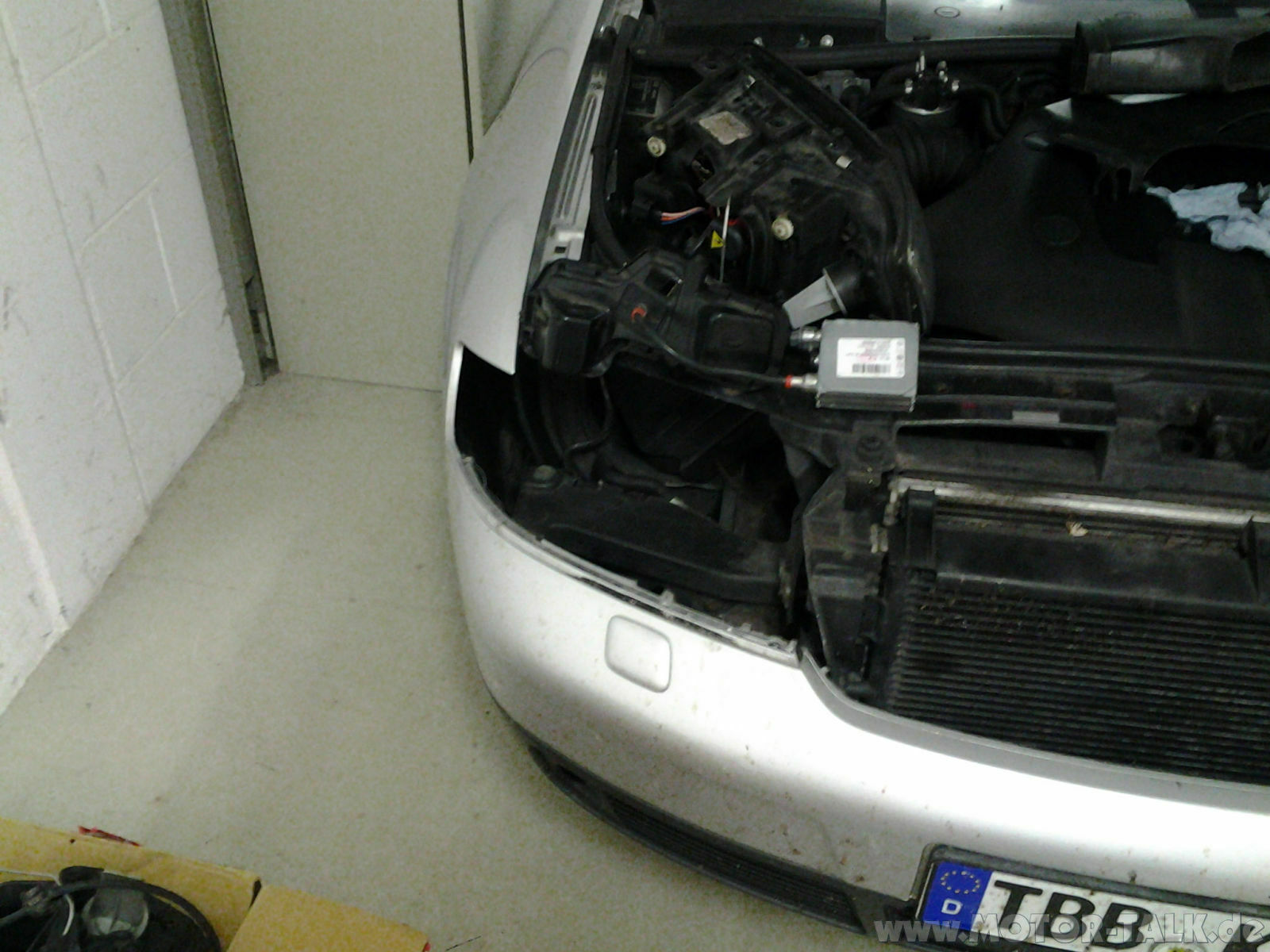 Avant BJ 99 Modell 02 neue Hauptscheinwerfer - welche Ausführungsdetails?