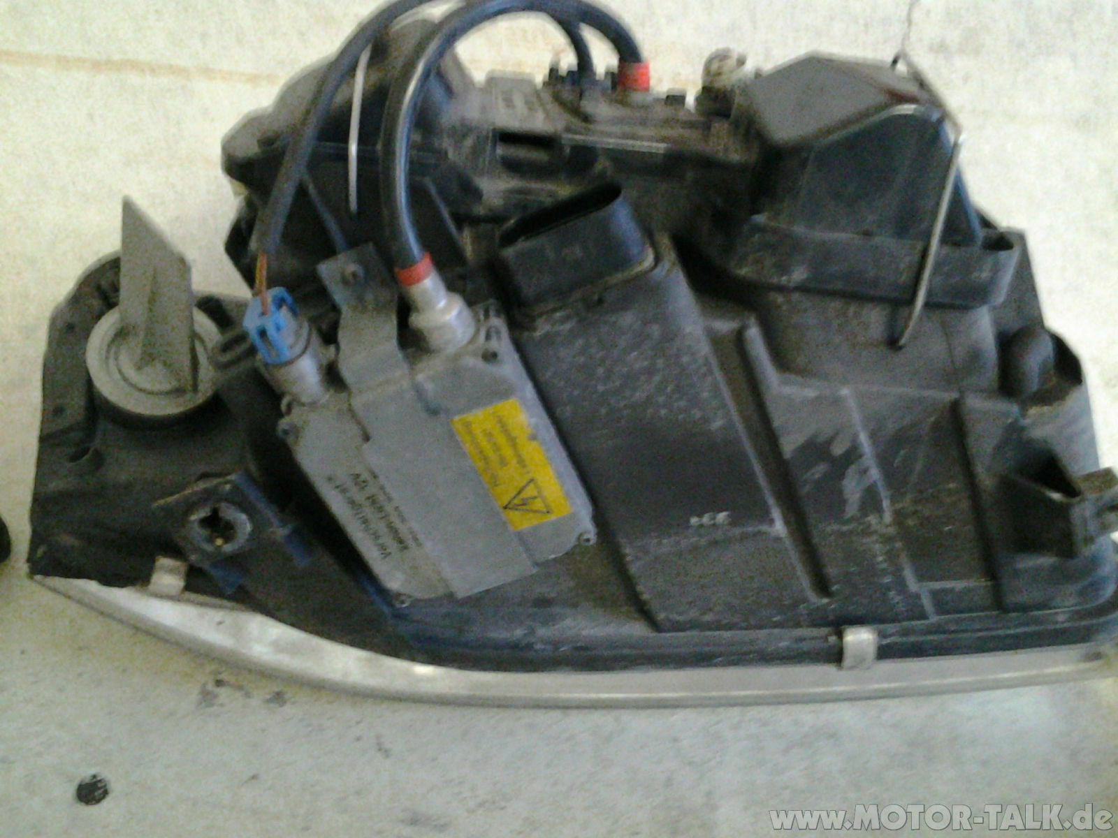 Avant BJ 99 Modell 02 neue Hauptscheinwerfer - welche Ausführungsdetails?