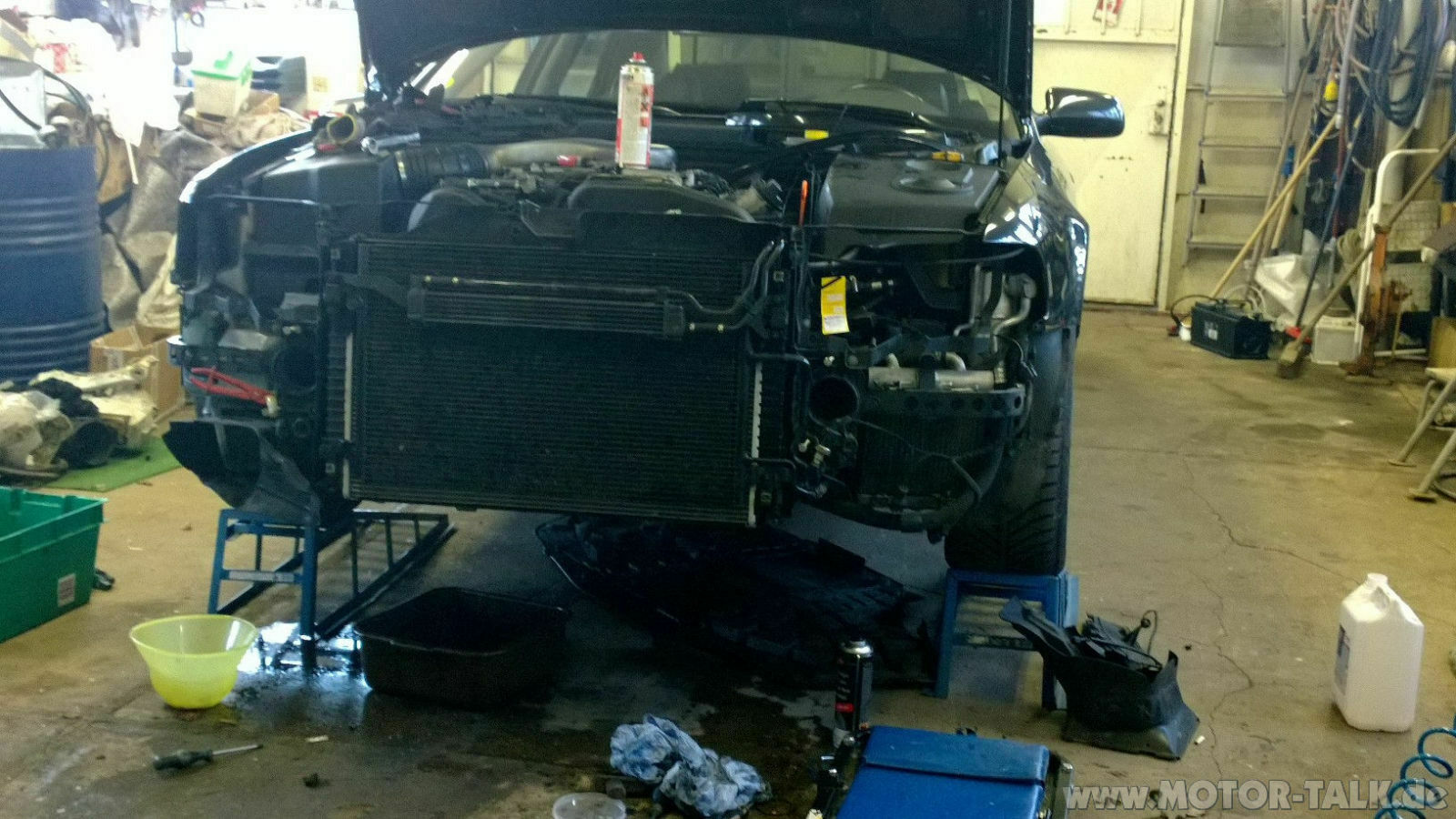 A8 3,3 TDI, Drückt Wasser aus Ausgleichsbehälter