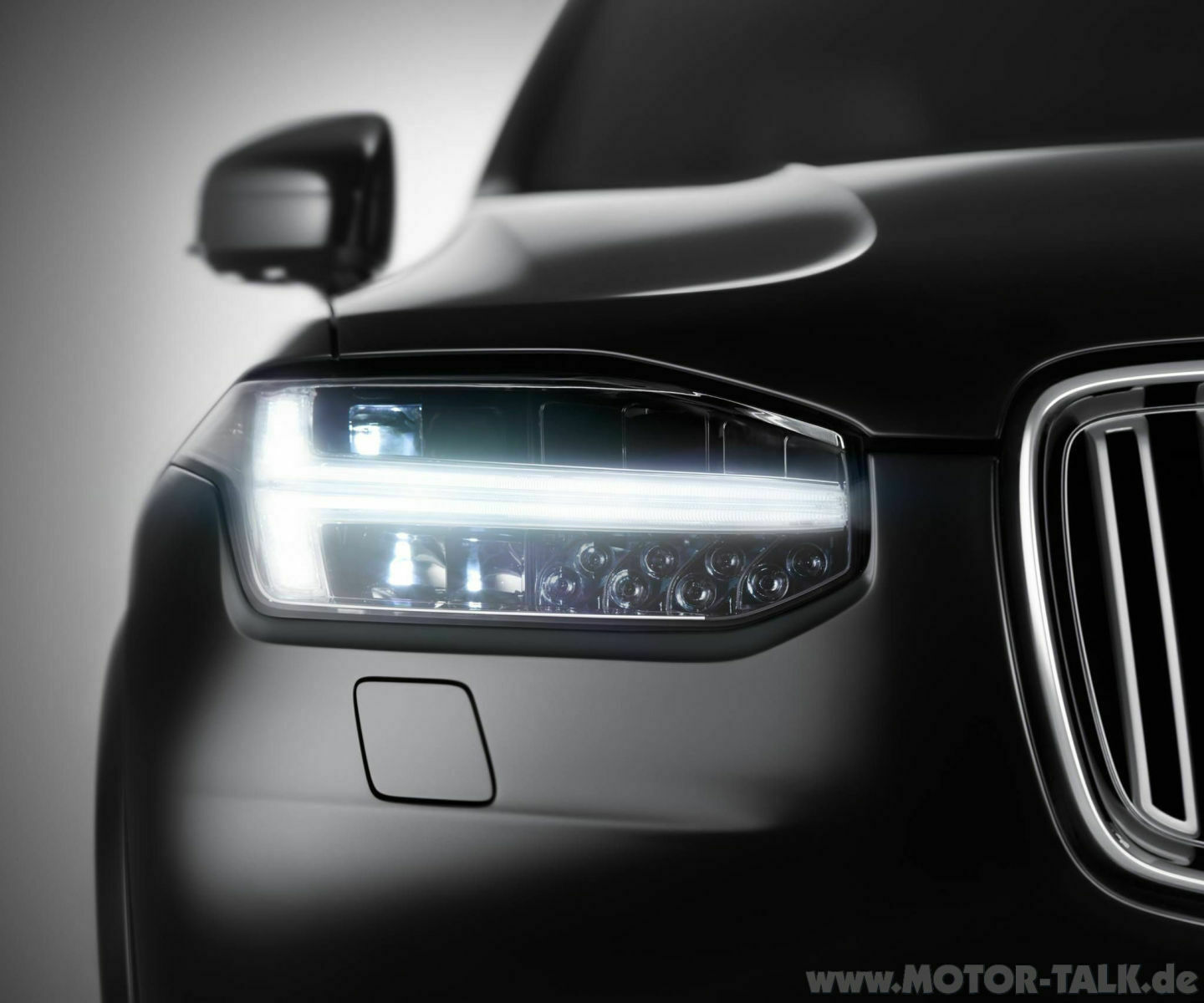 Neuer XC90 im Tarnkleid