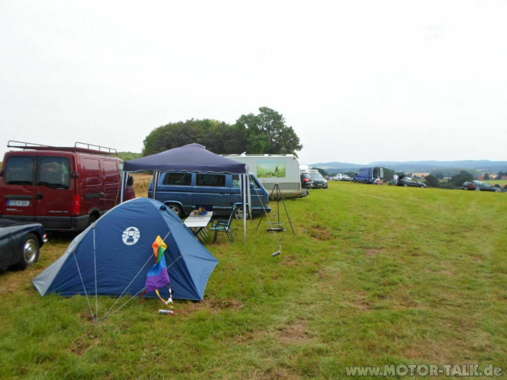 Zeltplatz vor Ort