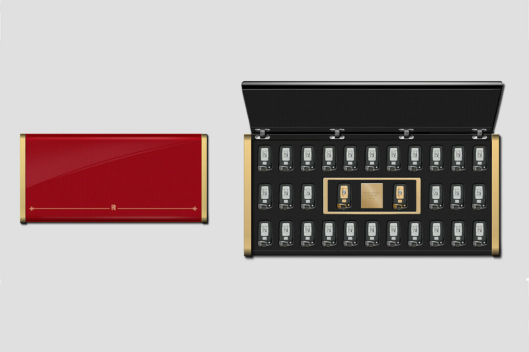 30 Schlüssel für 30 Rolls-Royce - die beiden goldenen sind für die teuersten Exemplare