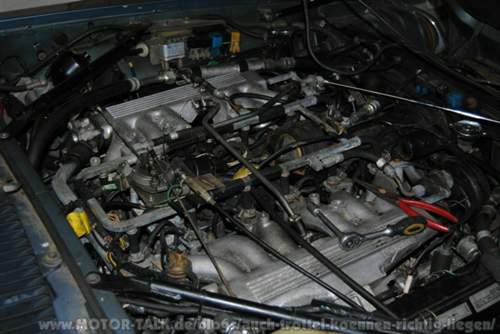 Motor noch komplett aber alles gammelig