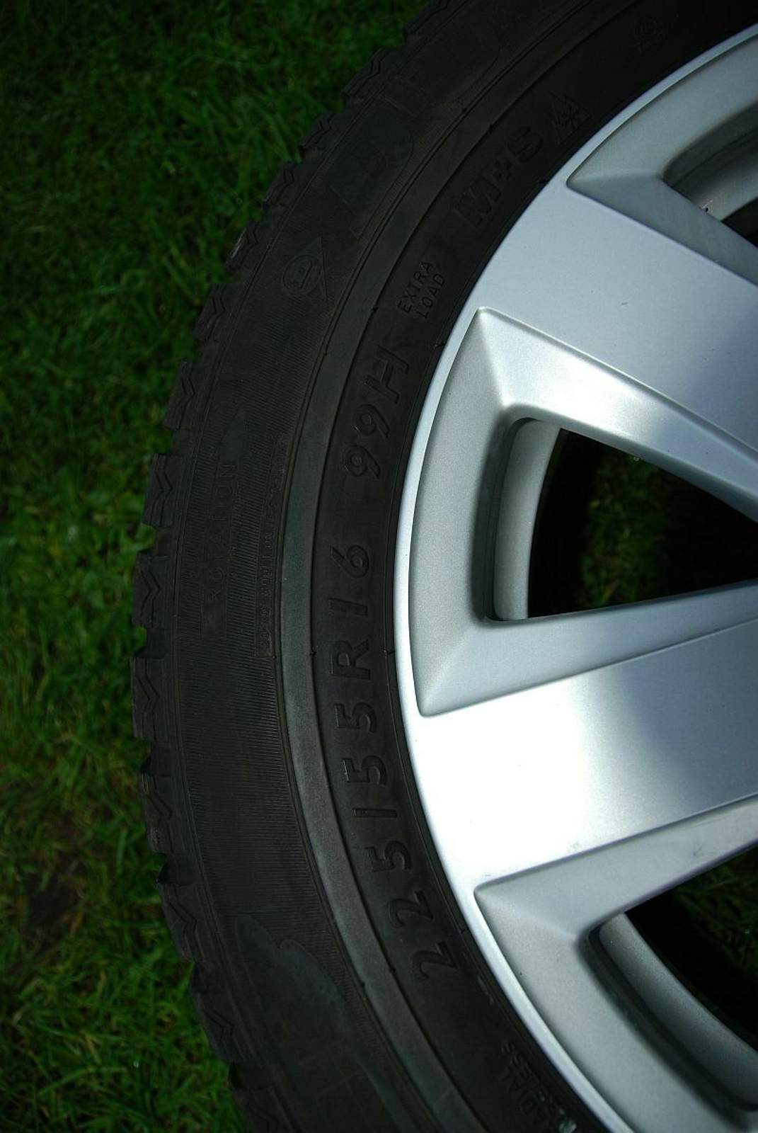 Dsc-0177-dunlop-winterraeder-reifen-225-55-r16-99h-7 : 4 Winterreifen ...