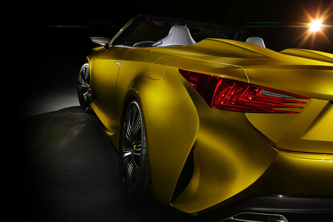 Schlitz mit Funktion: Die &Ouml;ffnung unter dem R&uuml;cklicht sorgt f&uuml;r eine k&uuml;hlere Bremse