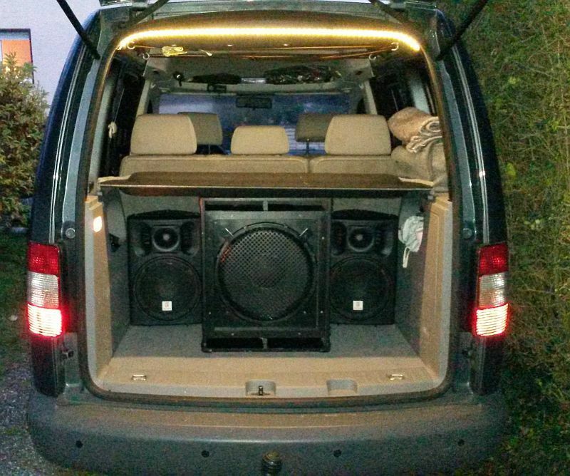 Was habt Ihr heute alles gutes für Euren Caddy getan?