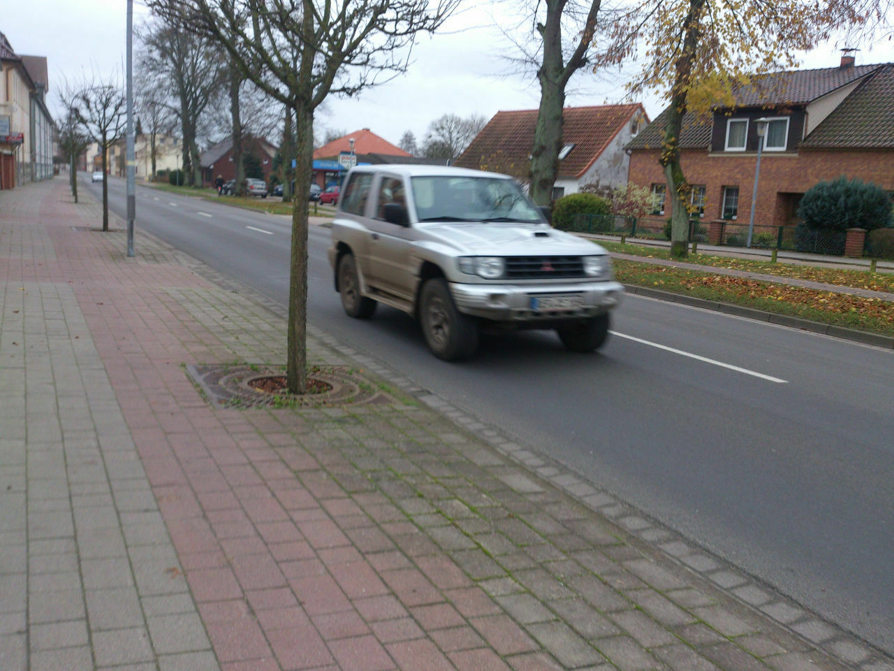 Der Schrottplatz - Spiegelsymmetrisch des Showrooms