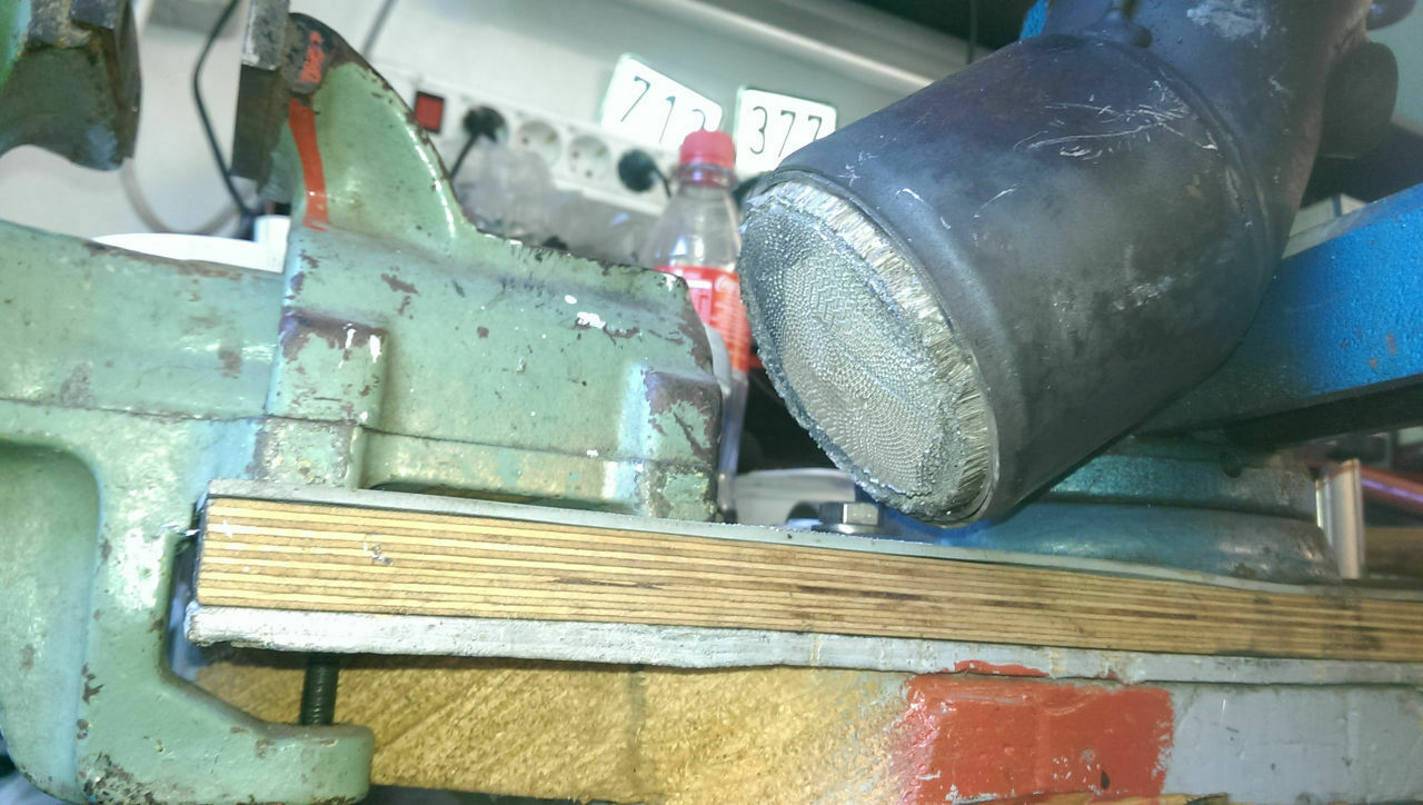 Downpipes mit K03er-Flansch für 2.7T