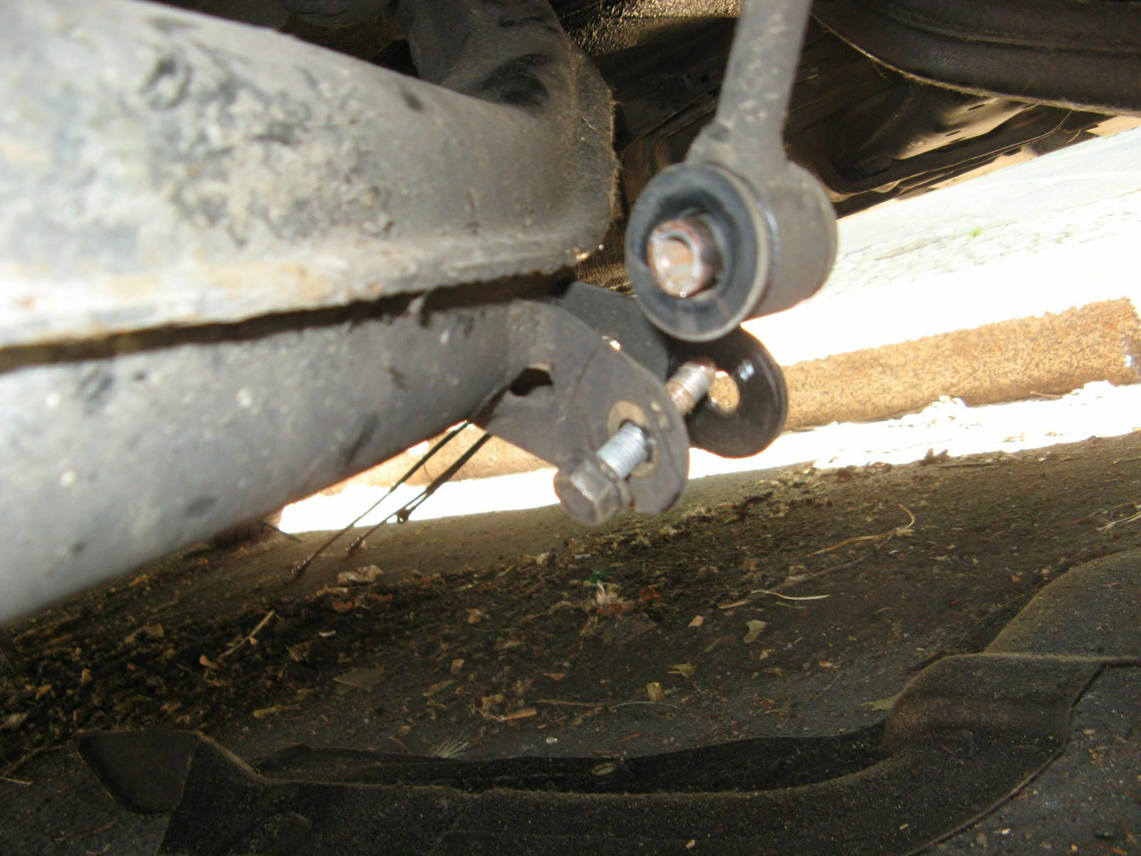 Suche preiswert verstärkte Federn bzw.Federbeine Vorne