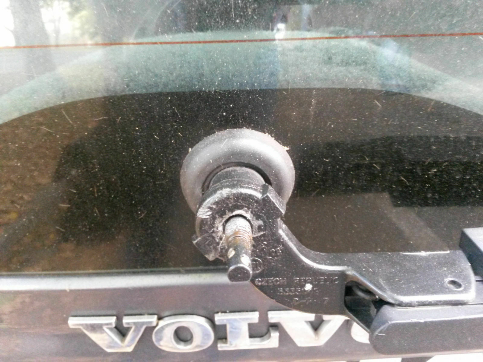 Heckscheibwischerarm wechseln V70 MJ07?