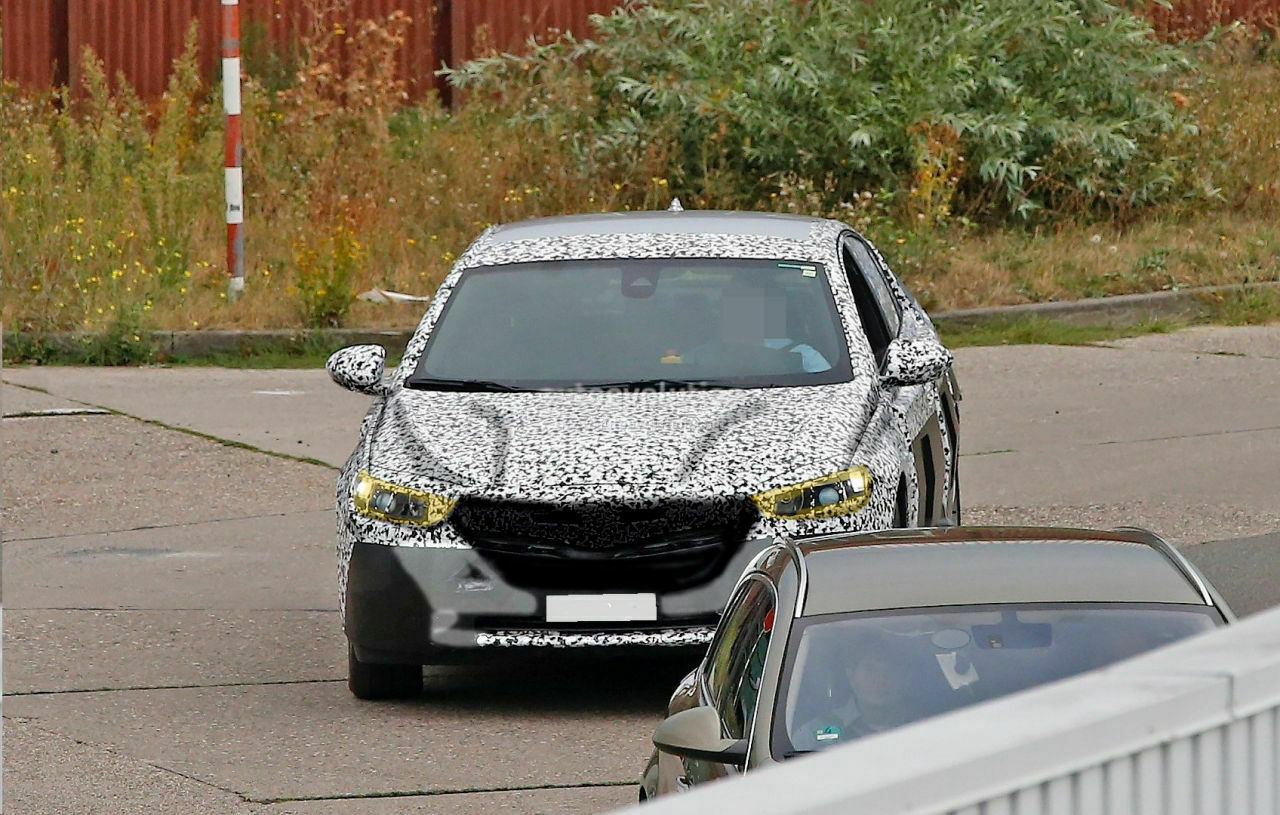 Neuer Insignia II - Insignia B