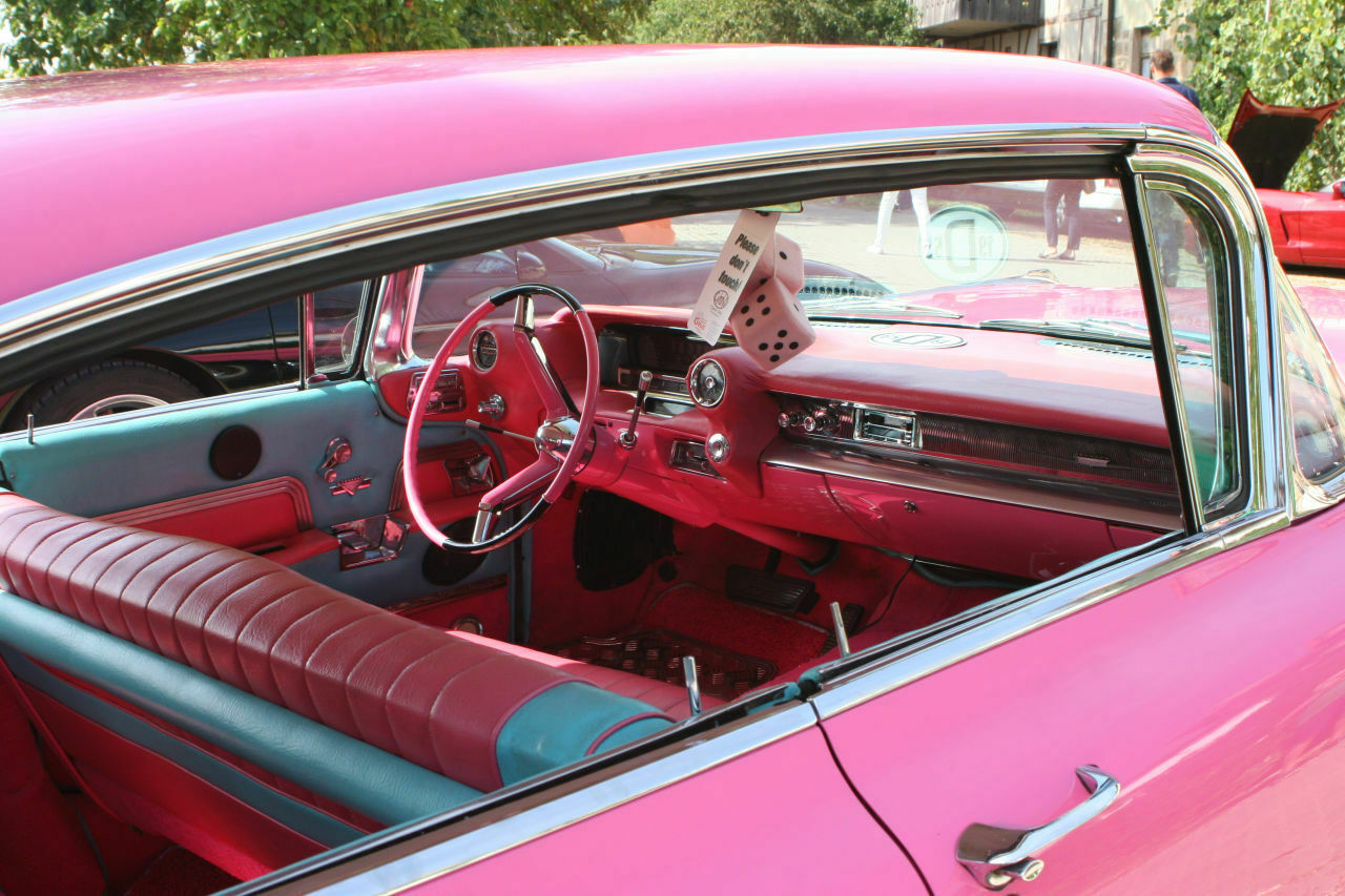 Innen Pink wie Außen - einfach genial! :-D