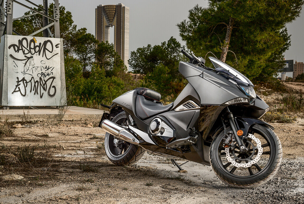 Scooter NM4 Vultus: Weltmarktf&uuml;hrer Honda leistet sich wieder mal eine Extravaganz