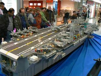 Lego-flugzeugtraeger-1