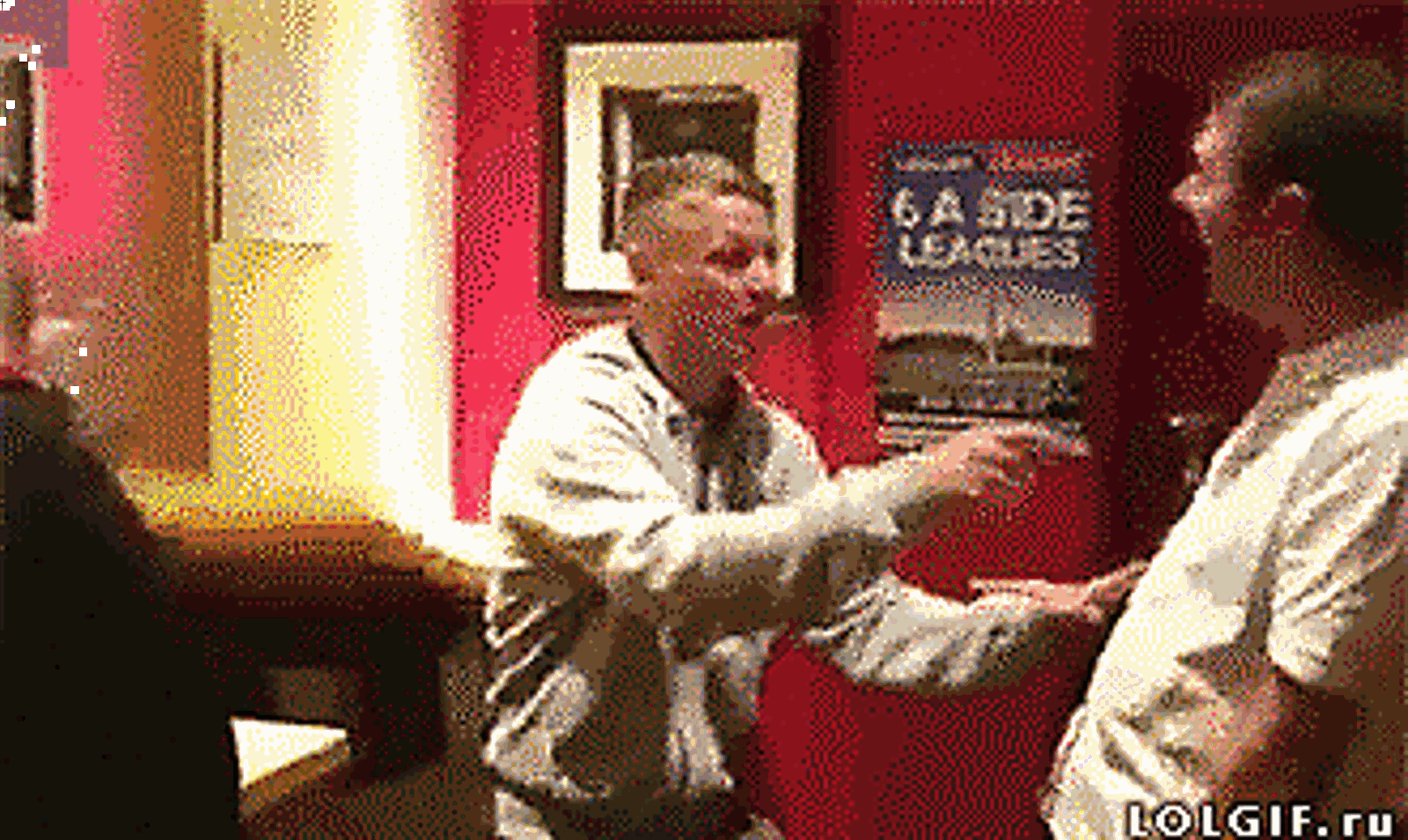 tumblr-nj3g1legts1u2jwbho1-400