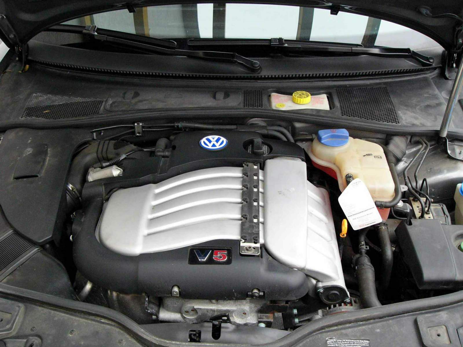 Motorraum-Übersicht: Motorraum Erklärt – BXXM