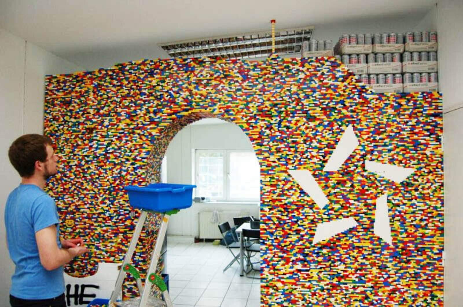 lego-kitchen-passagway