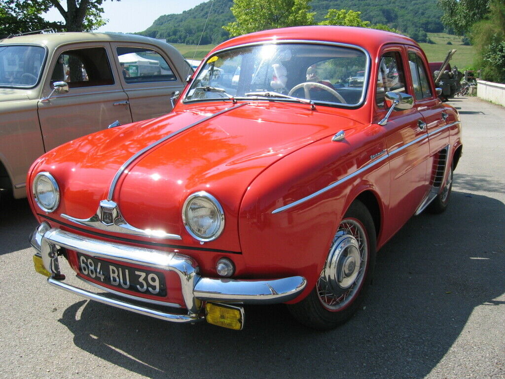 renault-dauphine-1