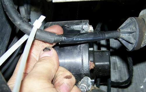 Scheuerstelle und "Abhilfe" (Kabelbinder