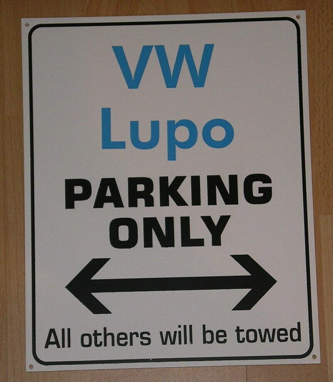 lupo-parking-only