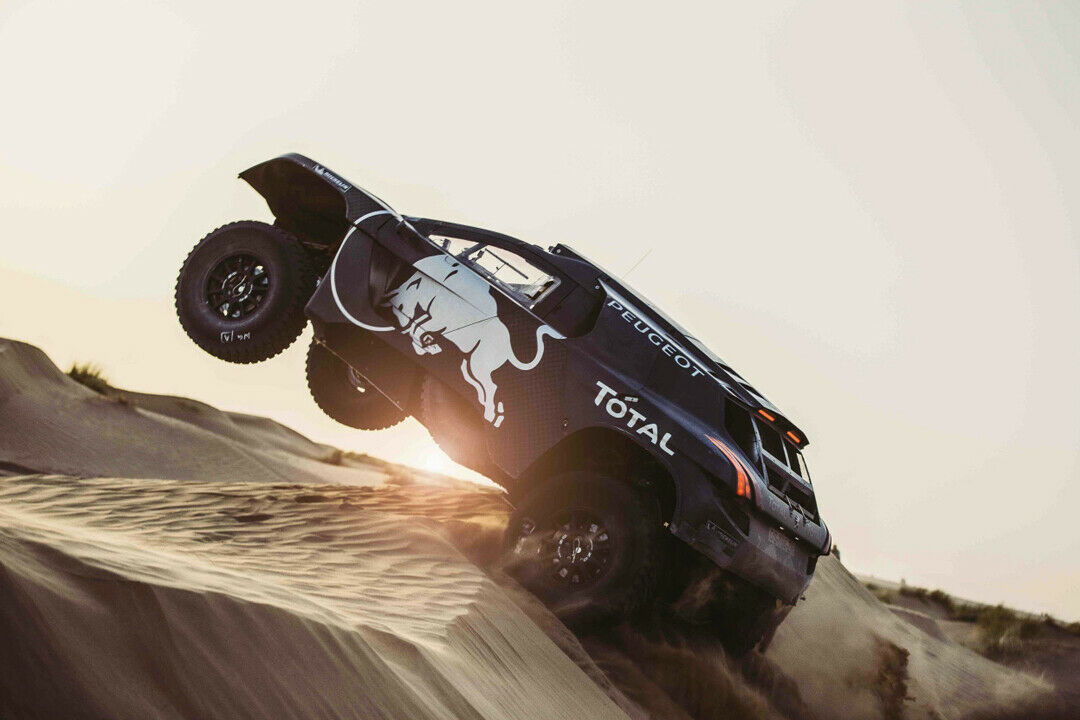 Der Peugeot 2008 DKR16 leistet 350 PS
