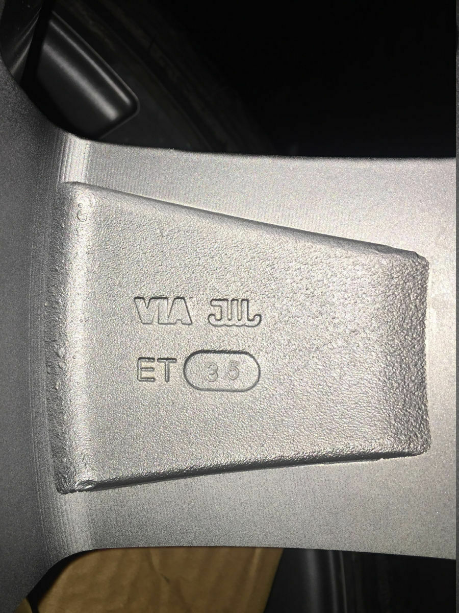 22 Zoll Rotor Design Felgen auf D3