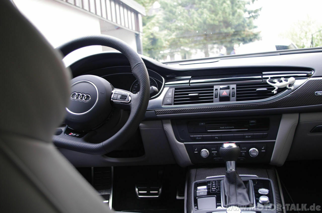 RS6 Avant 4.0 TFSI - Audi Exclusive