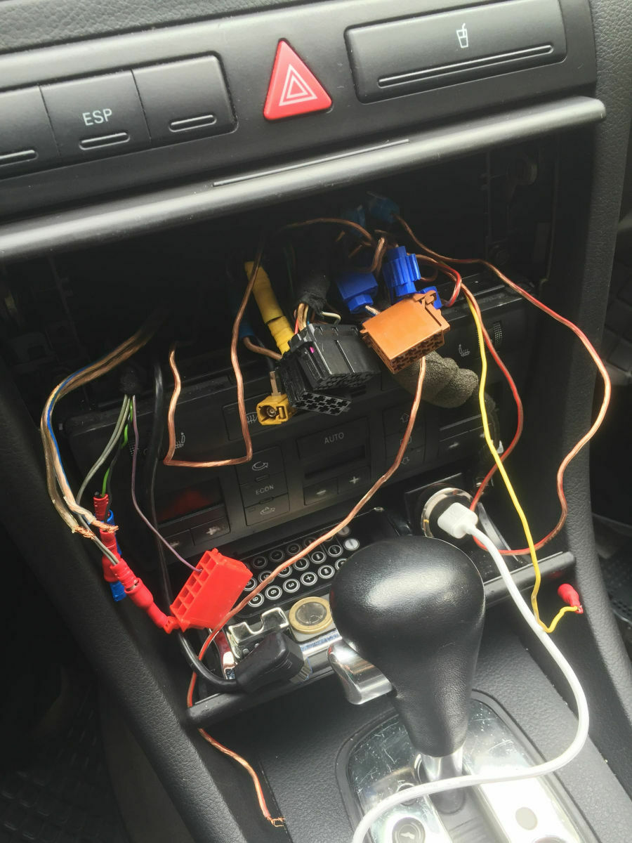 Kabelfarben von Radiosteckern für Concert 2