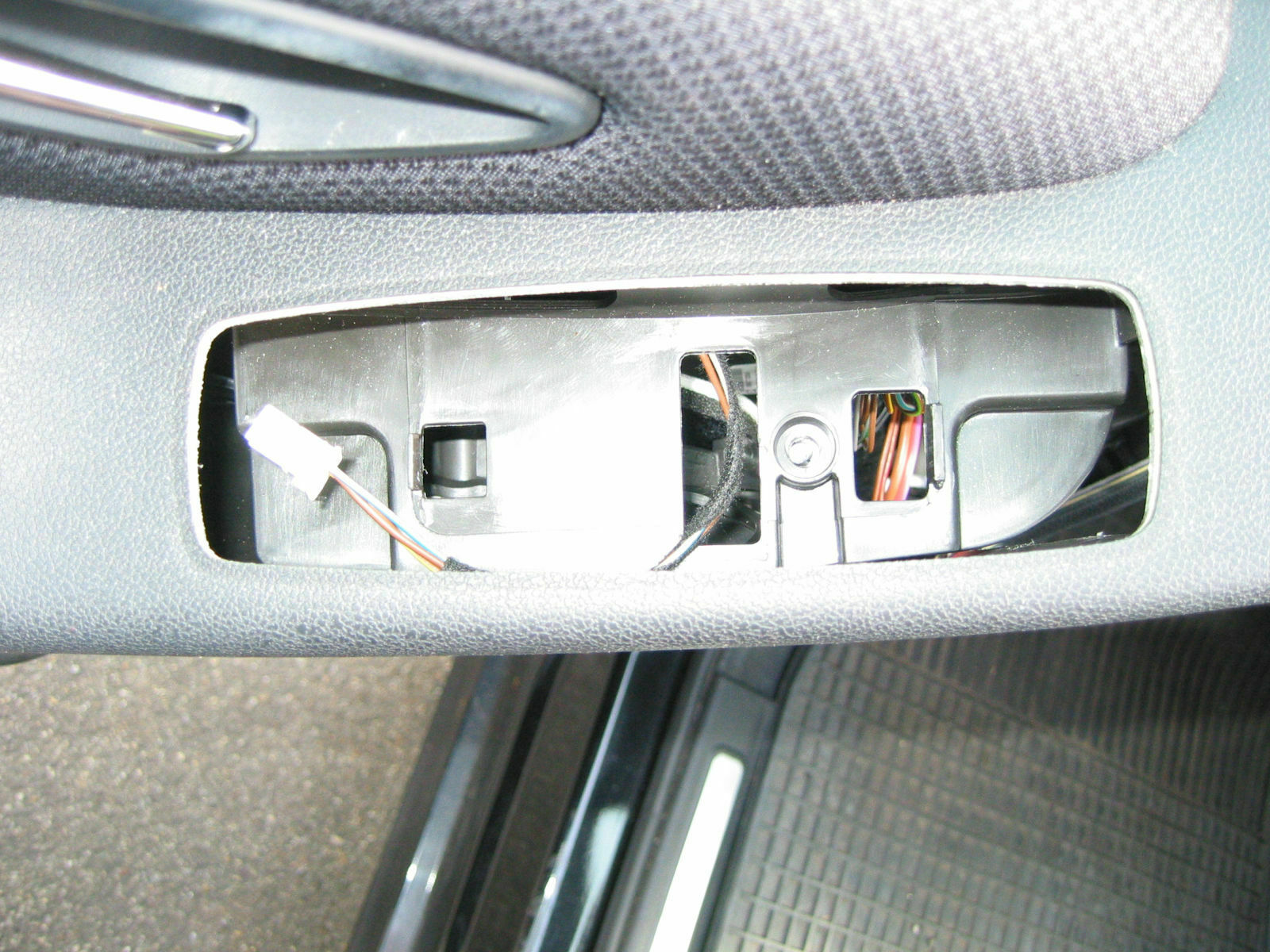 Bedieneinheit Fahrerseite instandsetzen