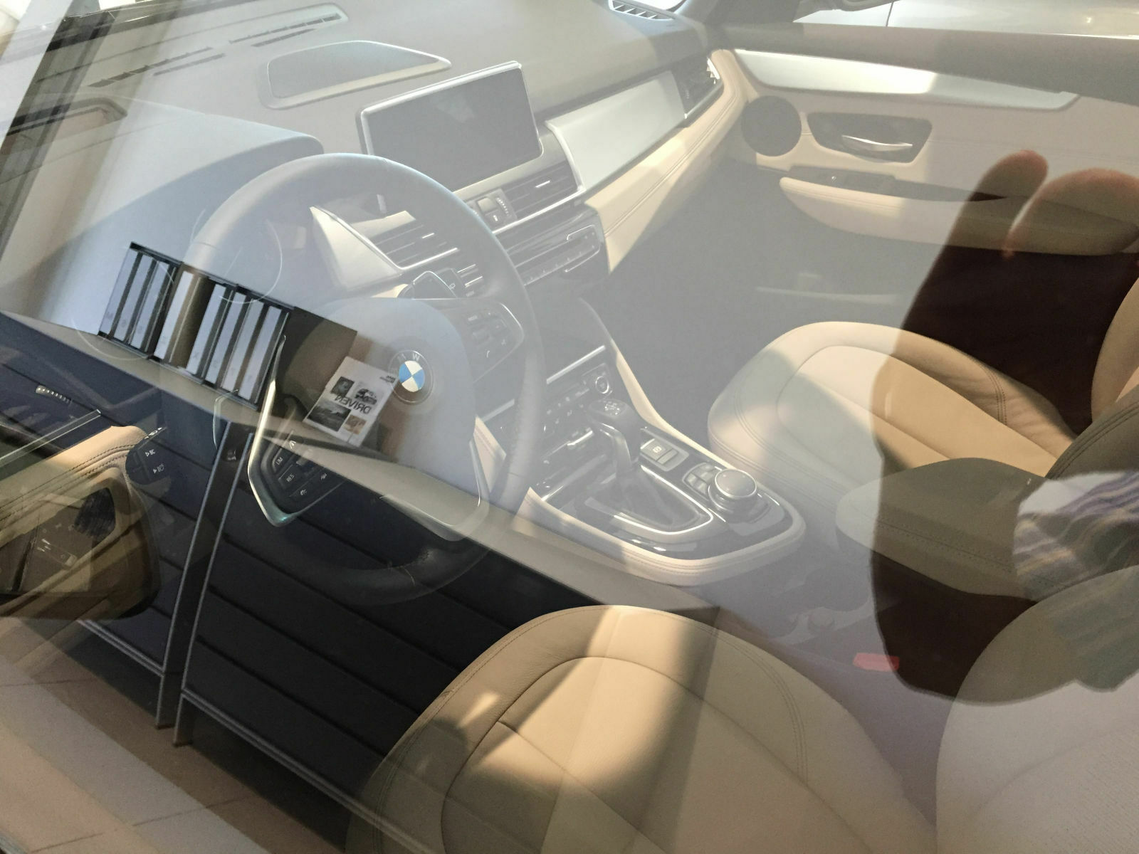 20150603-082942241-ios