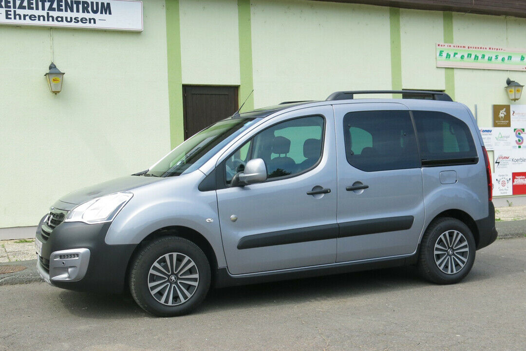 Der Einstiegspreis bleibt unverändert bei 17.600 Euro